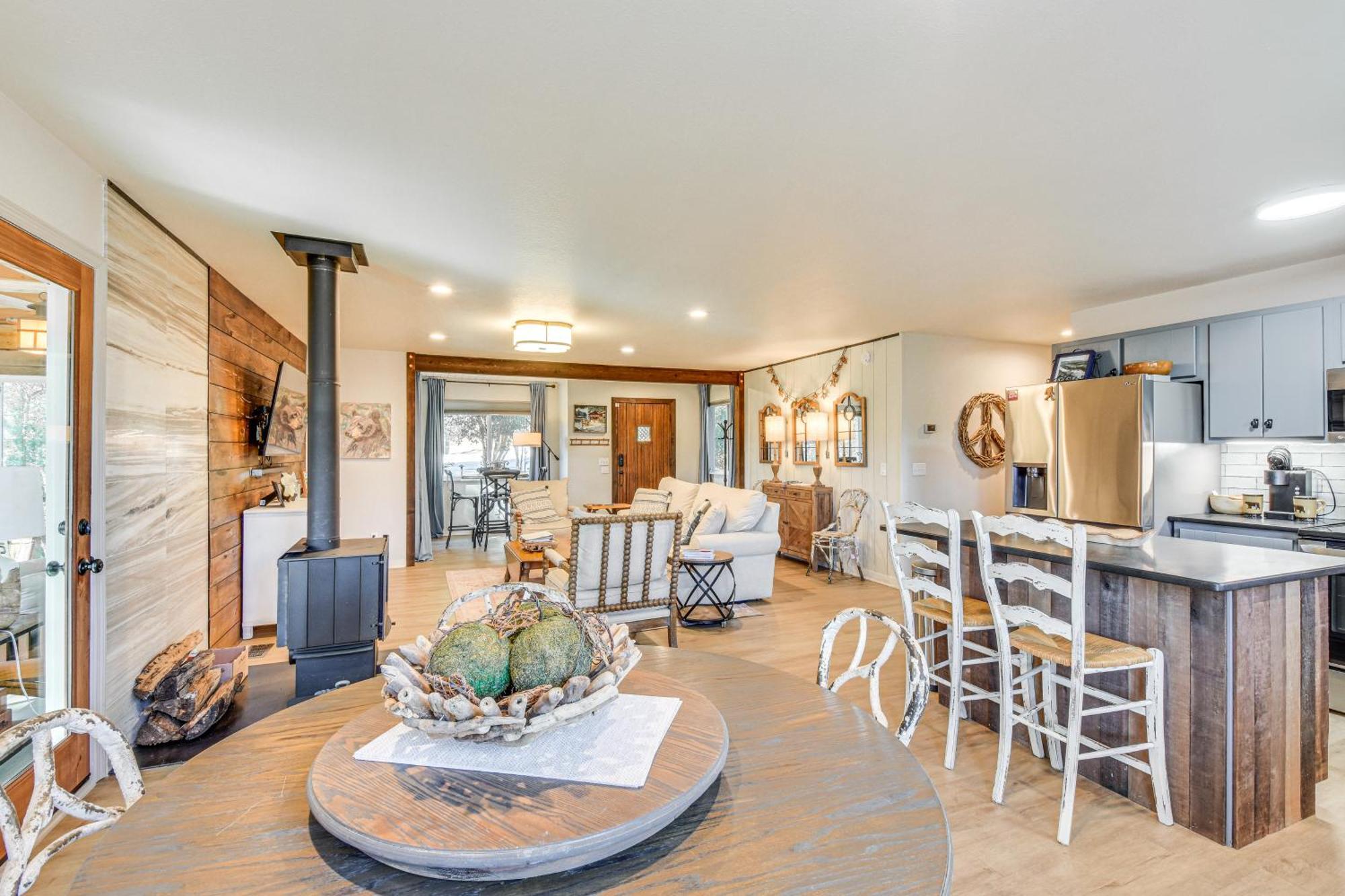 Classy Clayton Home With Views Less Than 1 Mi To Downtown! Exterior photo