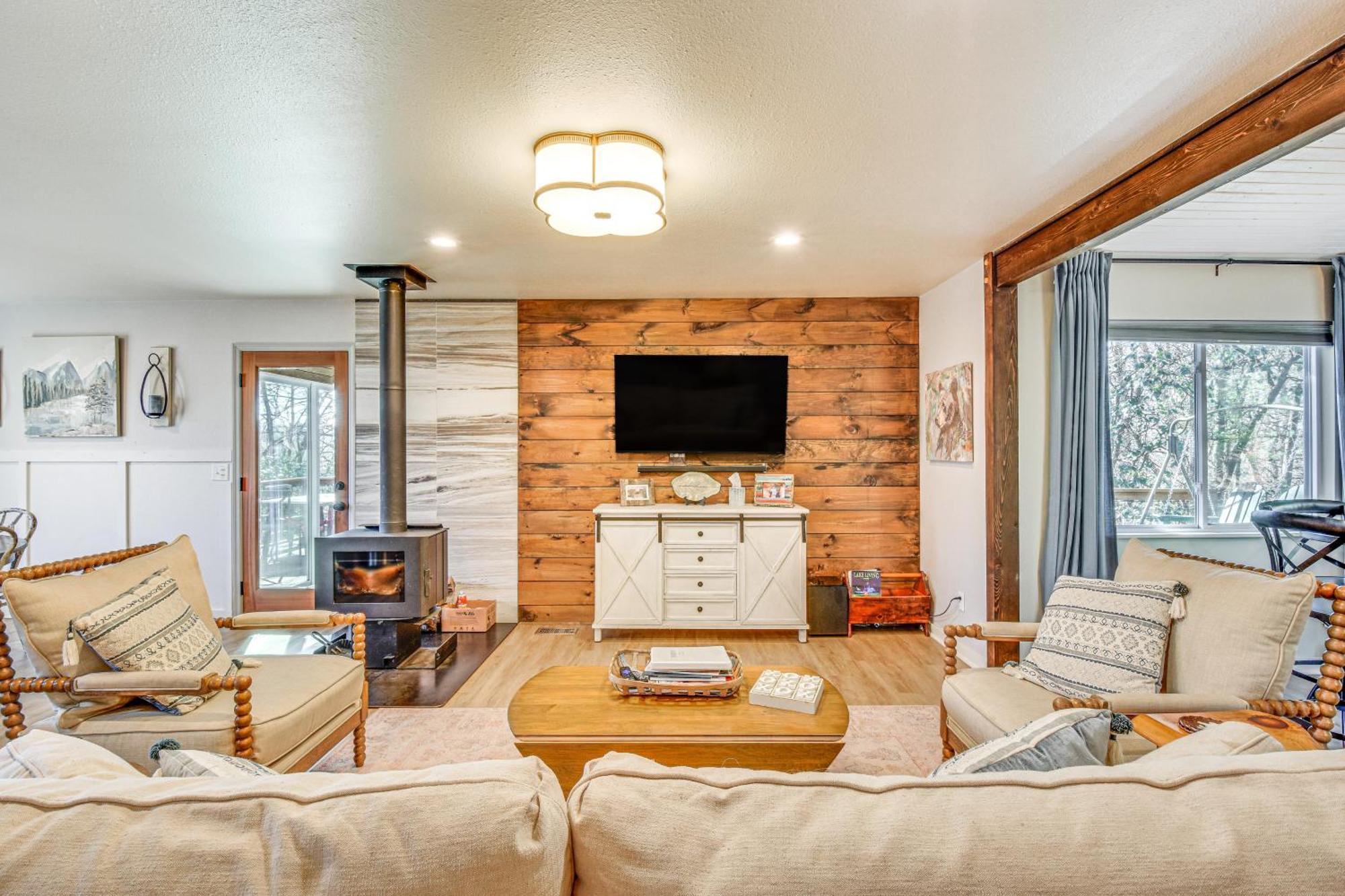 Classy Clayton Home With Views Less Than 1 Mi To Downtown! Exterior photo