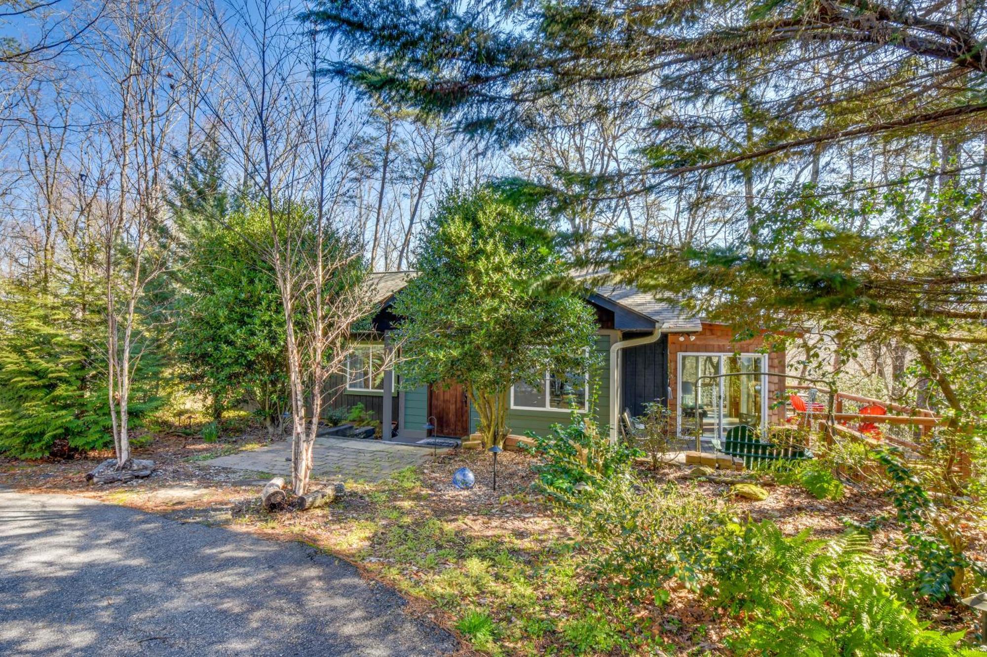 Classy Clayton Home With Views Less Than 1 Mi To Downtown! Exterior photo