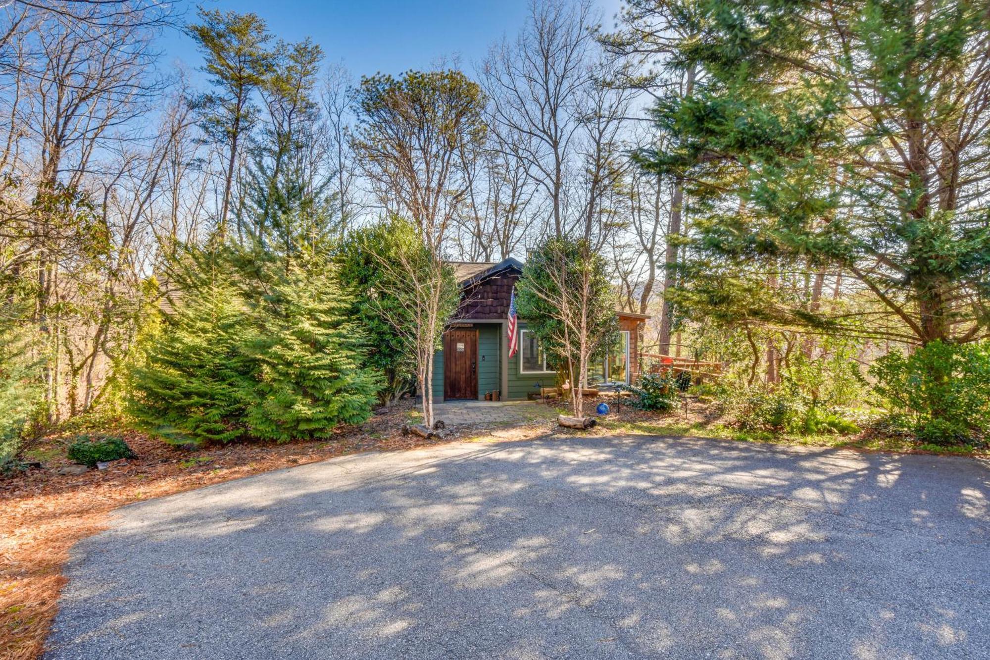 Classy Clayton Home With Views Less Than 1 Mi To Downtown! Exterior photo